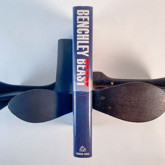 2/$30 -  Beast by  Peter Benchley - Picture 12 of 15